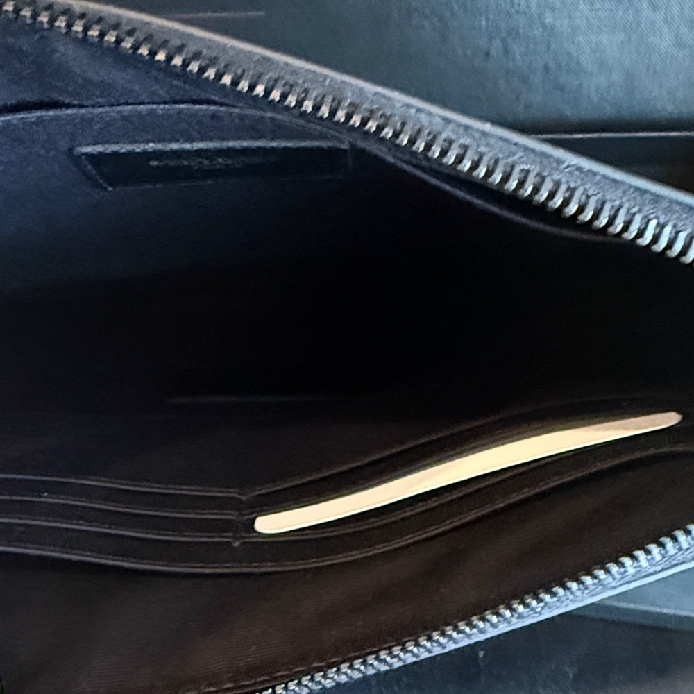 Saint Laurent Black Croc-Embossed Leather Zip Pouch with YSL Logo - Picture 3 of 4